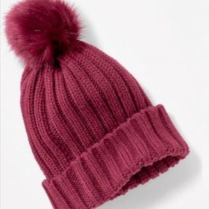 Old Navy Faux-Fur Pom-Pom Beanie